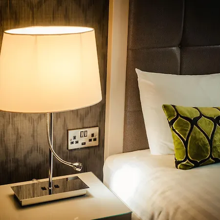 Hotel Isaacs