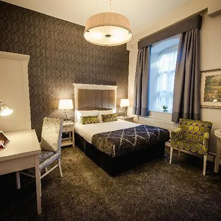 Hotel Isaacs Cork