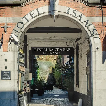 Isaacs 3* Cork