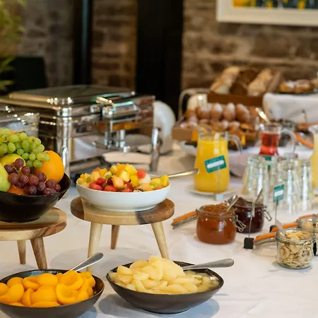 Hotel Isaacs Cork