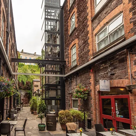 Hotel Isaacs Cork
